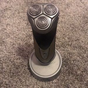 Philips Norelco Shaver